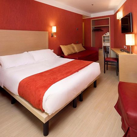 Best Western Porto Antico Генуа Екстериор снимка
