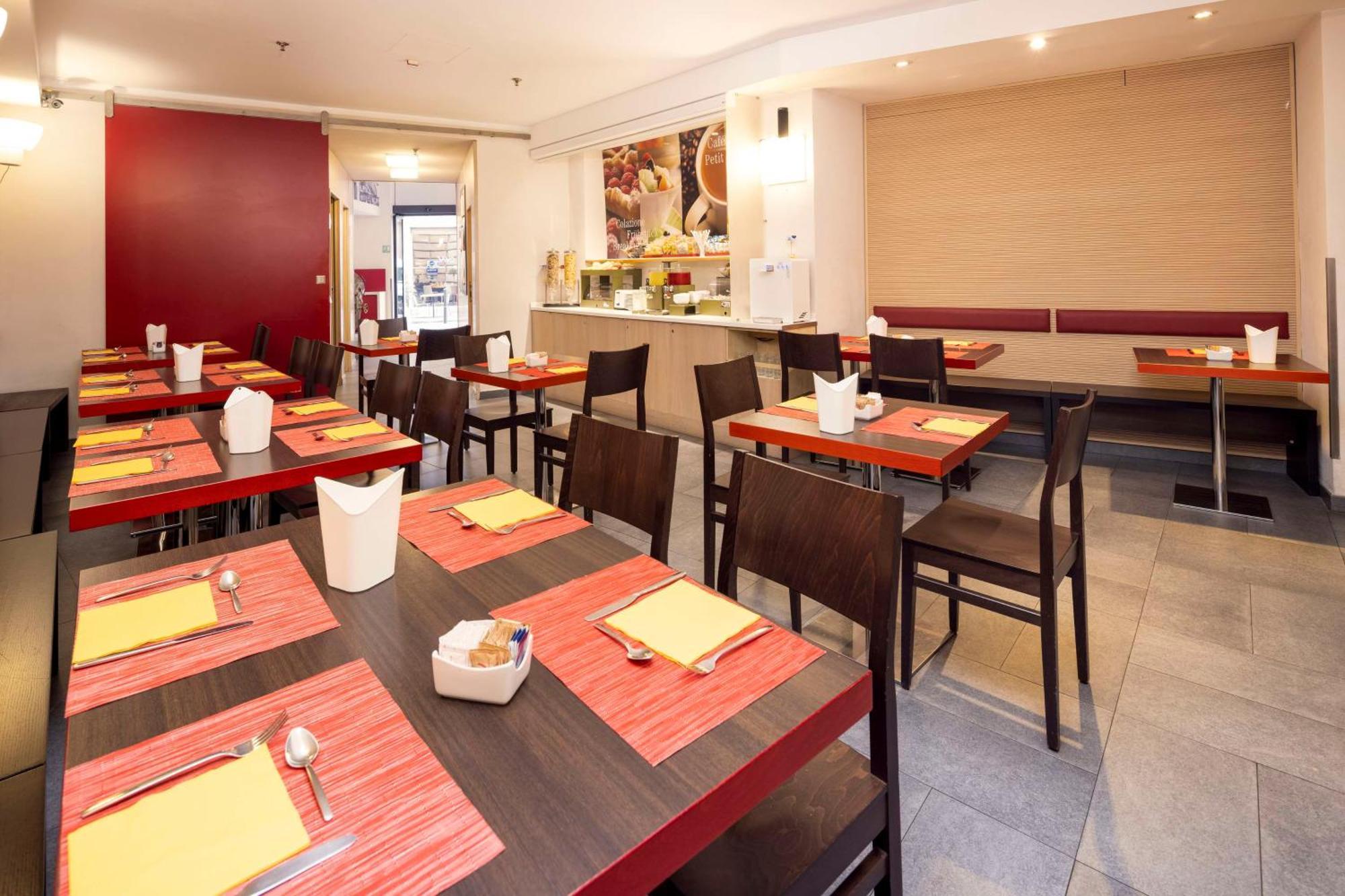 Best Western Porto Antico Генуа Екстериор снимка
