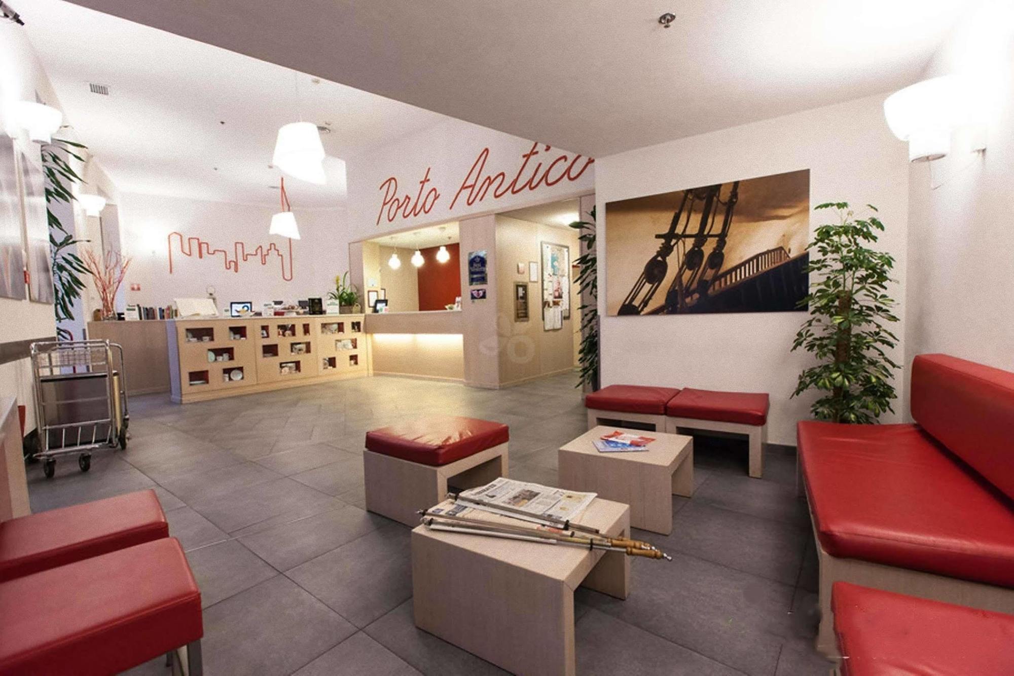 Best Western Porto Antico Генуа Екстериор снимка
